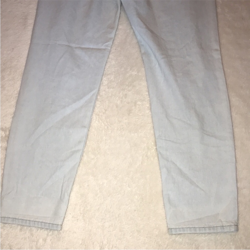 High Rise Distressed Mom Jeans - Picture 6 of 9